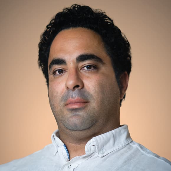 Ali Ramezanzadeh